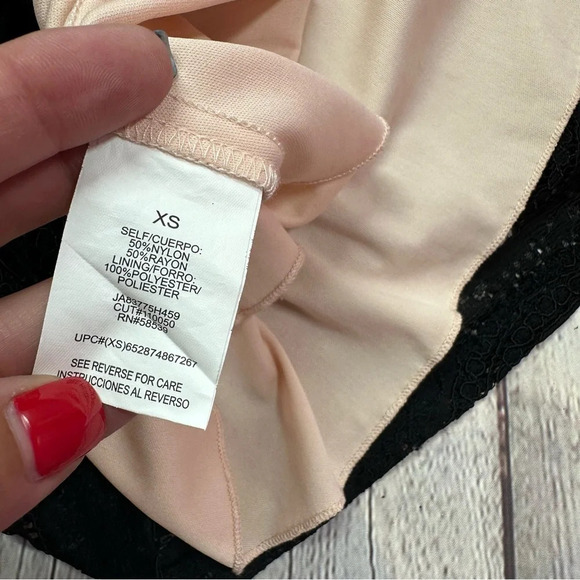 speechless little black dress sz XS black lace overlay shift dress with beads - Picture 5 of 9